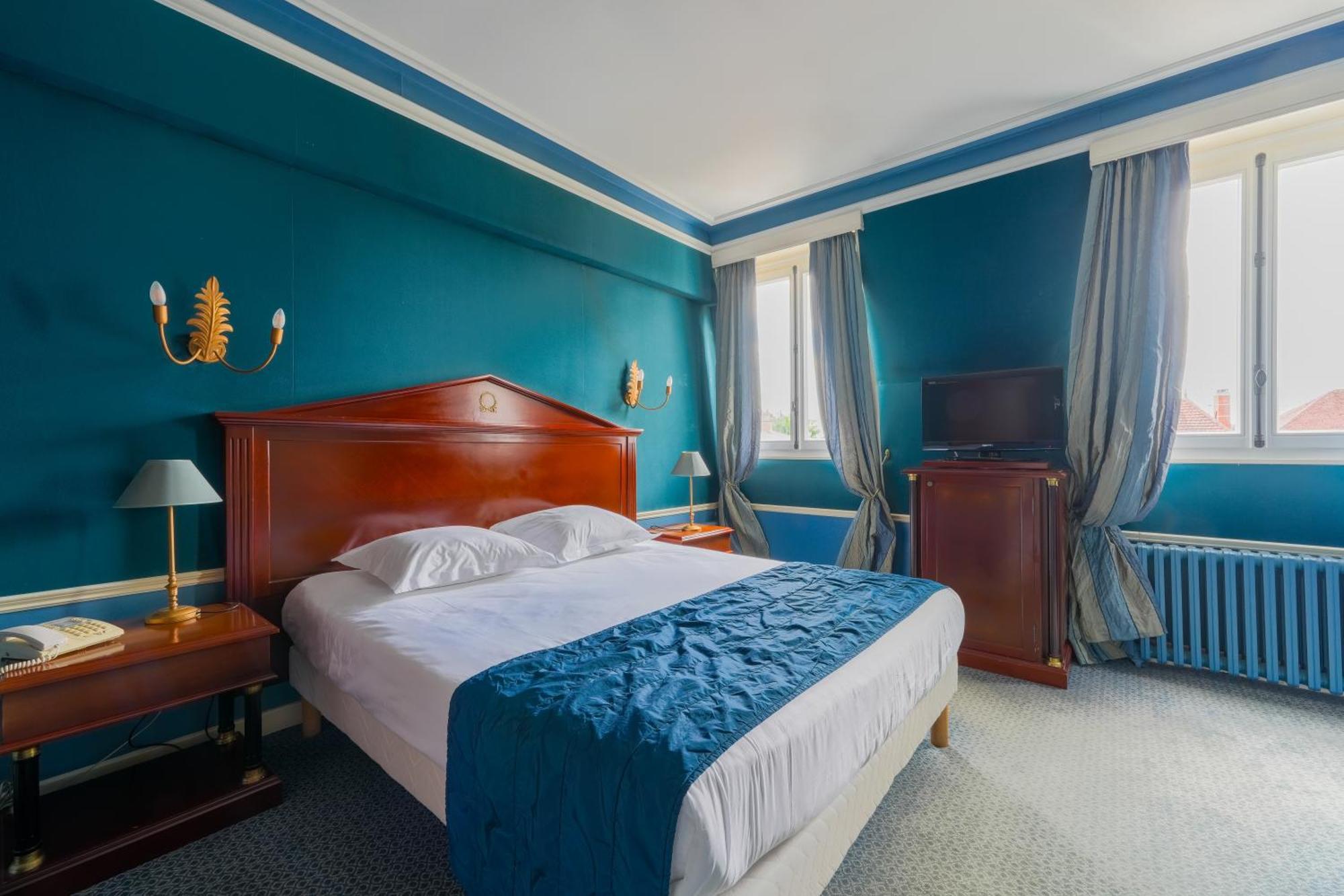 Hotel Les Marechaux Auxerre Dış mekan fotoğraf