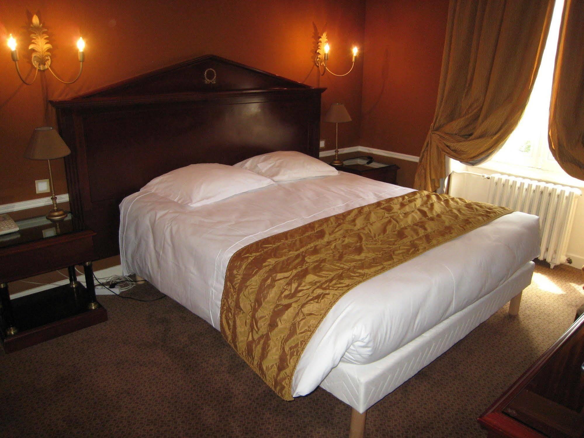 Hotel Les Marechaux Auxerre Dış mekan fotoğraf